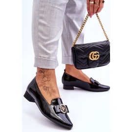 Vinceza Crne lakirane mokasine na nisku petu Asselia crna 2