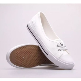 Tenisice Lee Cooper W LCW-23-31-1791L bijela 1