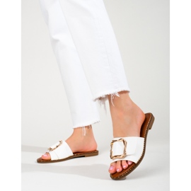 Bijele elegantne japanke s Shelovet kopčom bijela 1