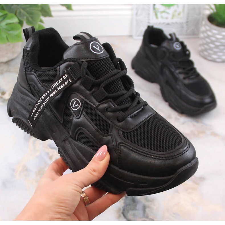 Ženske sportske cipele crne Vinceza 13577 tenisice crna 1