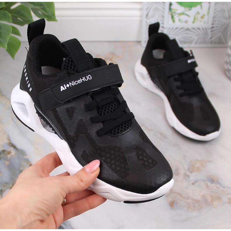 Atletico Dječje sportske cipele na čičak crne AbcKids B022302001 crno 1