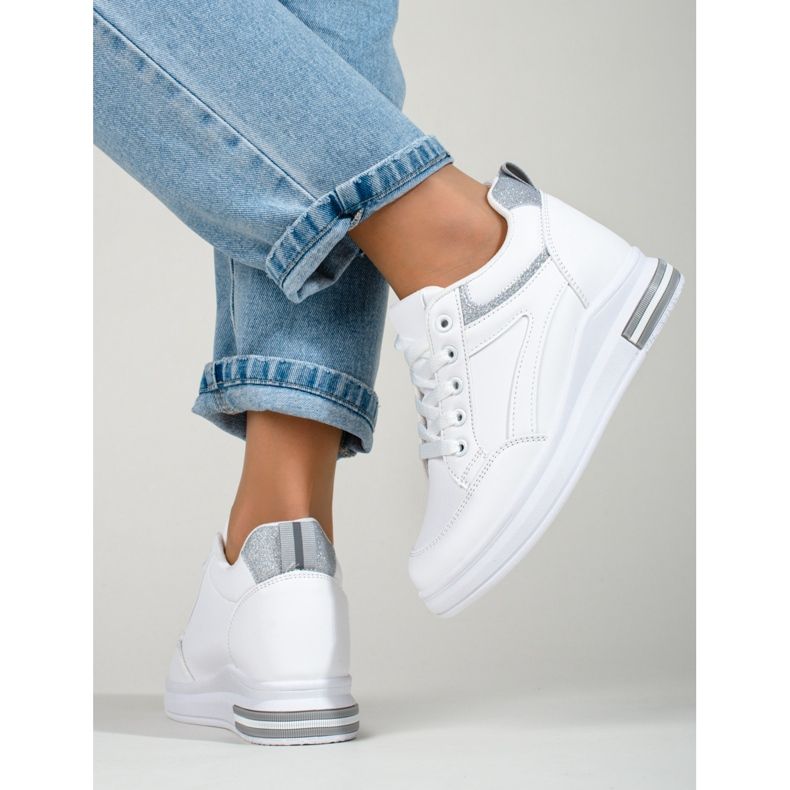 Bijele tenisice sa skrivenim klinom iz Sheloveta bijela 1