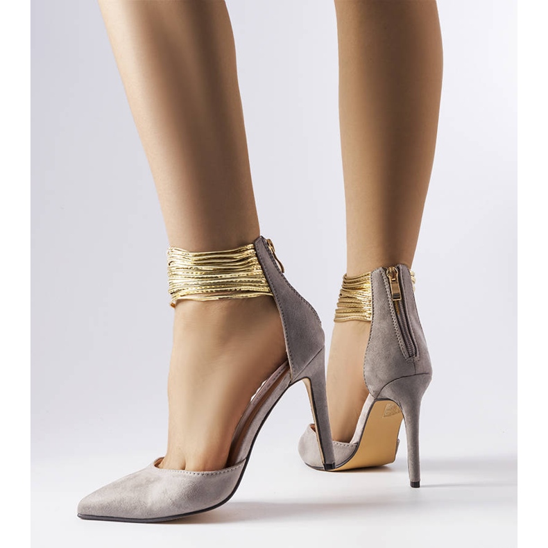 Sive pribadače sa zlatnim prugama iz Dulina siva 1