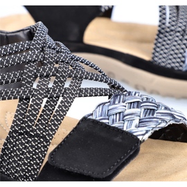 Udobne ženske crne sandale na čičak Rieker 64889-00 crna 2