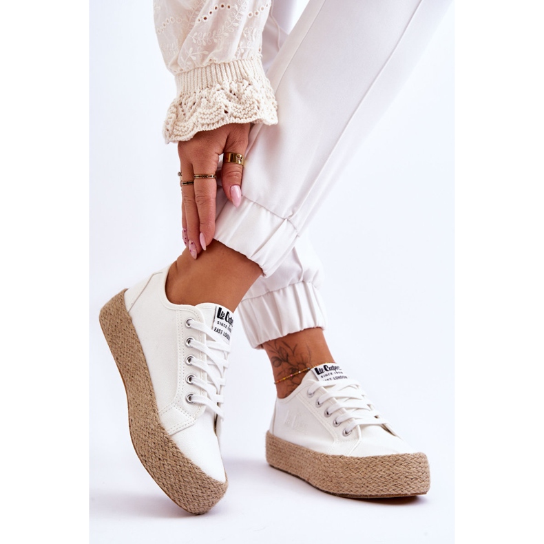 Modne pletene tenisice Lee Cooper LCW-23-31-1796L Bijele bijela 2