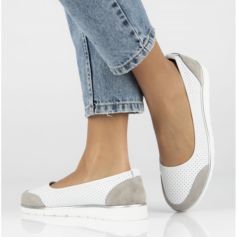 Ženske ažur kožne balerinke Filippo Dp4524/23 bijele bijela 9