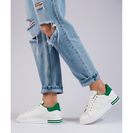 Bijele sportske tenisice na platformi Shelovet bijela 2