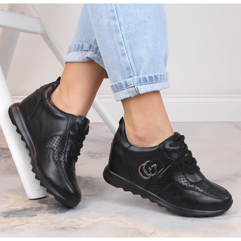 Ženske sportske cipele sa skrivenim klinom crne Jezzi ASA170-11 crna 1