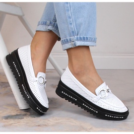 Kožne udobne ažurne natikače bijele S.Barski LR27750 bijela 1