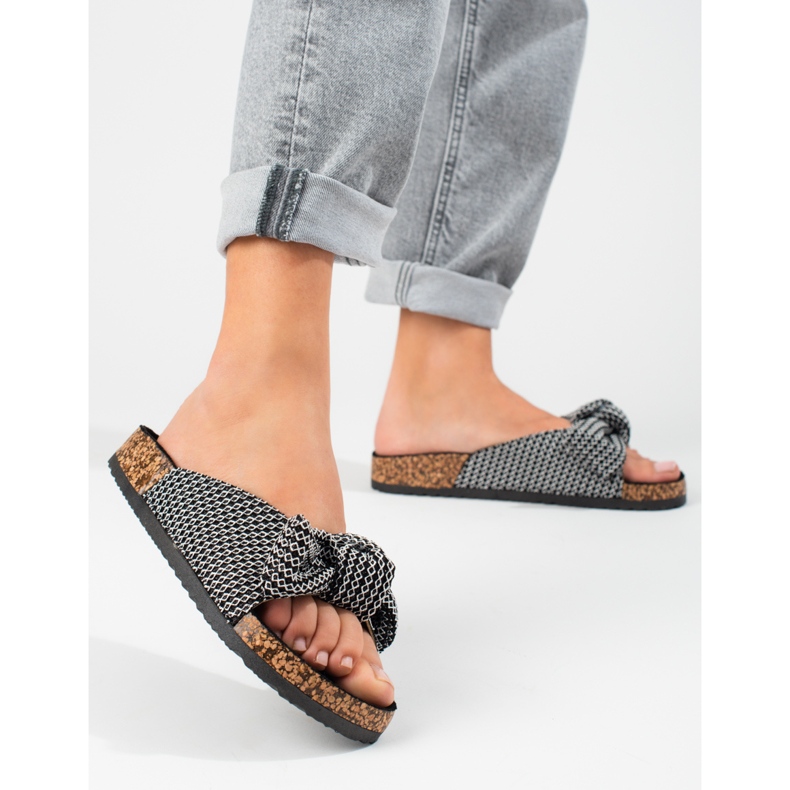 Japanke s mašnom Vinceza crno 2