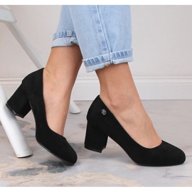 Ženske crne cipele od brušene kože eVento 5952 crno 1