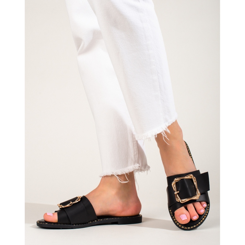 Crne elegantne torbice s Shelovet kopčom crno 1