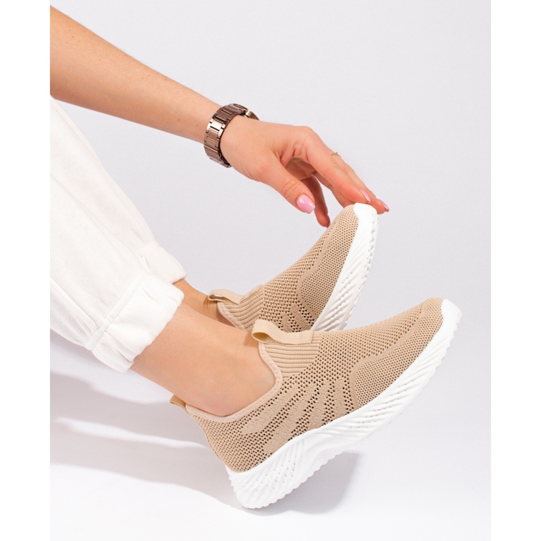 Shelovet ženske sportske cipele s ažurom bež 1