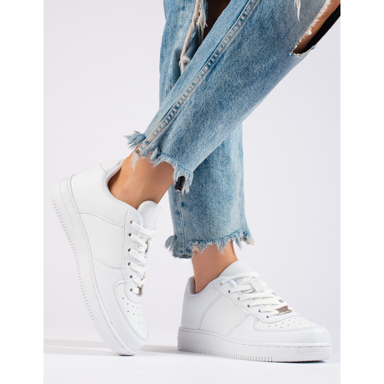 Klasične bijele ženske sportske cipele Shelovet bijela 1