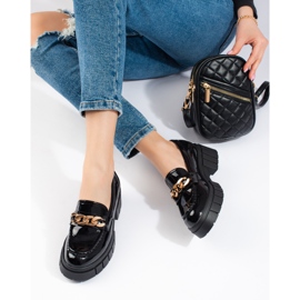 Shelovet crne lakirane cipele s platformom crna 2