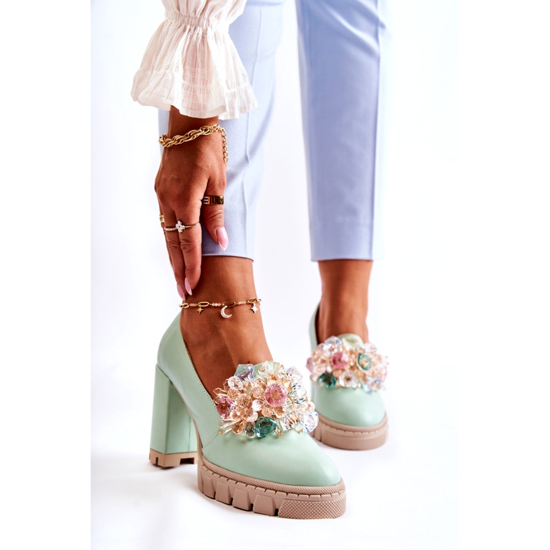 Inna Ženske pumpe s glatkim zelenim ukrasom zelena 1