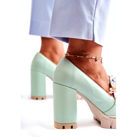 Inna Ženske pumpe s glatkim zelenim ukrasom zelena 3