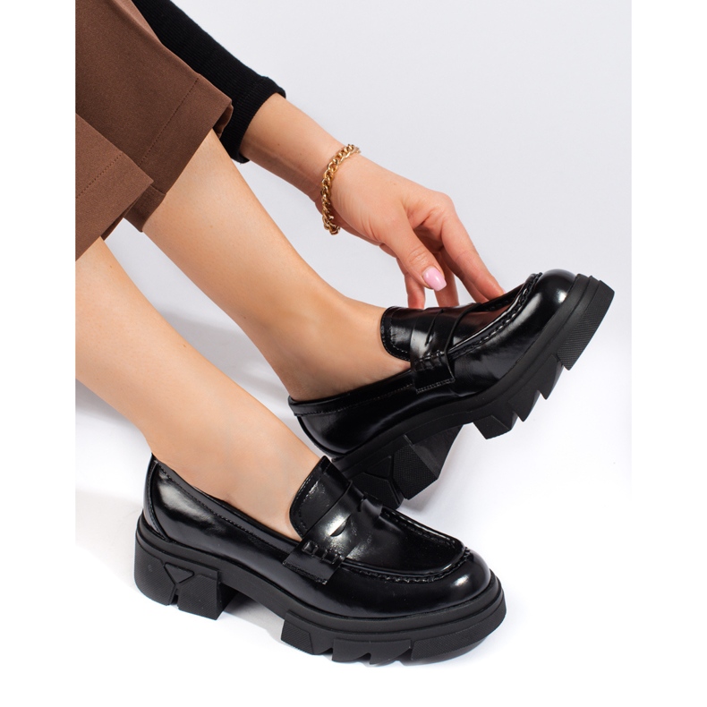 Crne klasične Shelovet mokasine s platformom crno 2