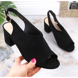 Ženske ažurne sandale od crne brušene kože Potocki LE20003 crno 1