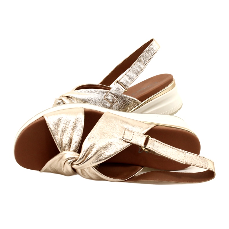 Caprice Platino metalne kožne sandale 9-28300-20 959 zlatni 7