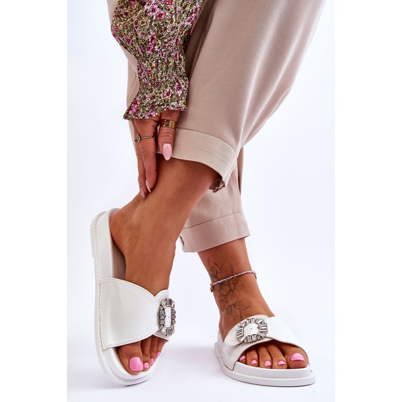 Ženske papuče s platformom s ukrasom Bijela Beneca 2