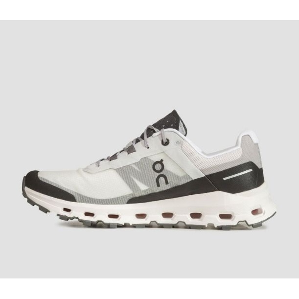 Tenisice za trčanje On Running Cloudvista W 6499058 bijela 1