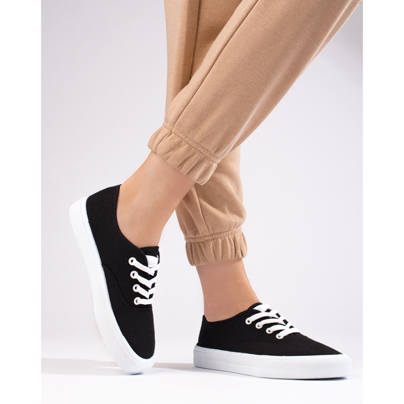 Klasične ženske tenisice na vezanje Shelovet crne crno 2