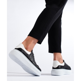 Crne klasične ženske sportske cipele T.Sokolski crno 1