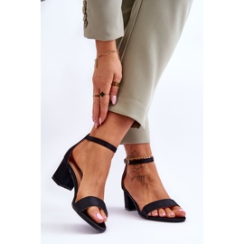 PG1 Satenske sandale na nisku petu Black Juliet crna 2