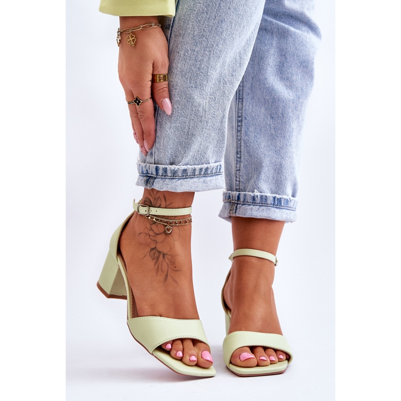 PG1 Sandale od eko kože na nisku petu Svijetlo zelene Whitney zelena 1