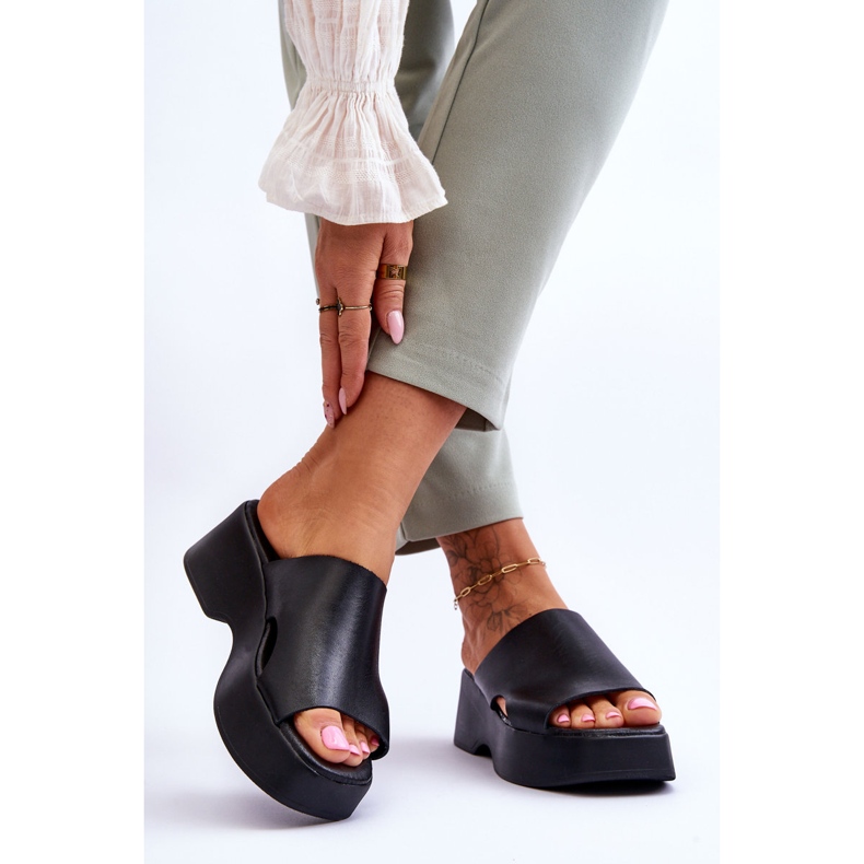 Lemar Ženske kožne papuče s platformom crne Lucami crno 2