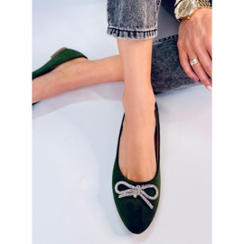 Balerinke s letvicama i zelenim bademovim prstima zelena 2