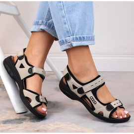 Udobne ženske sportske sandale na čičak bež Rieker 64582-60 2