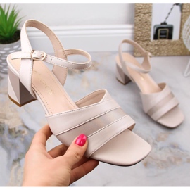 Elegantne ženske sandale na bež stup Sergio Leone SK897 1