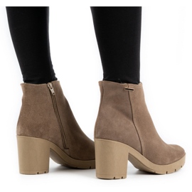 Olivier Riva ženske izolirane čizme od brušene kože u tamno bež boji 2