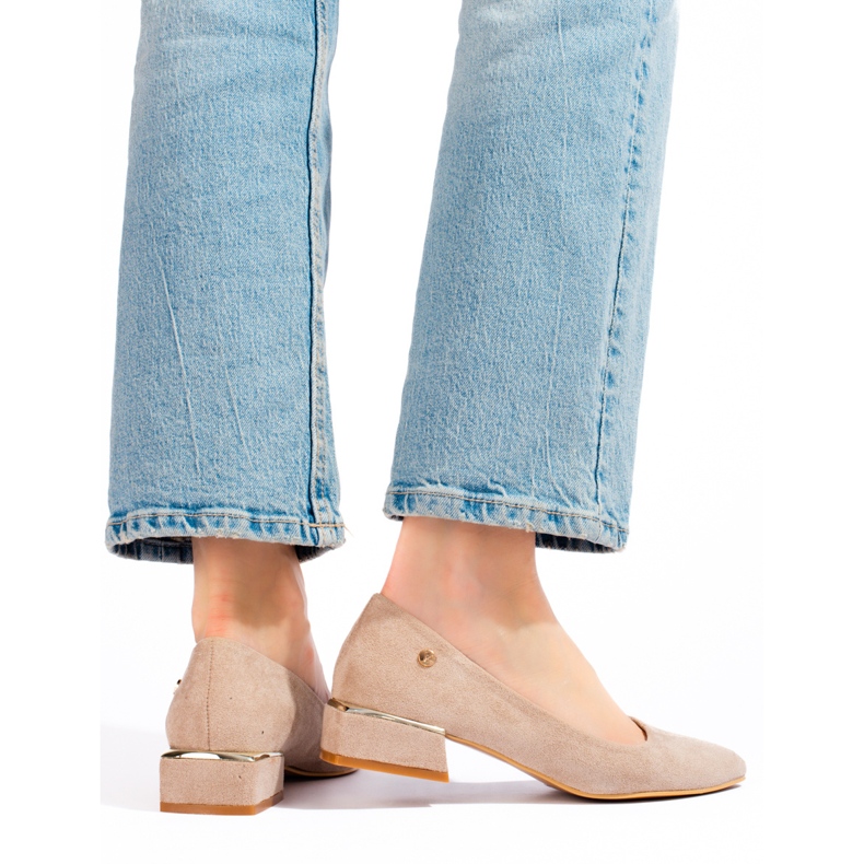 Vinceza Ženske bež balerinke od brušene kože na nisku petu iz Vinceze 1