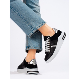 Crne tenisice s debelim potplatom marke Shelovet crna 2