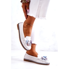 Evento Ženske kožne mokasinke s resama Bijela Laressa 2