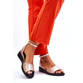 Vinceza Ženske klasične kožne sandale na platformu Gold Truett zlatni 2