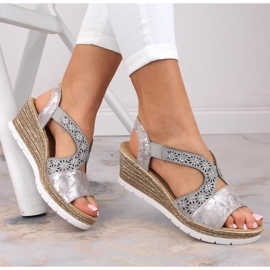 Udobne ženske slip-on sandale s elastikom Rieker 61916-91 raznobojna 1