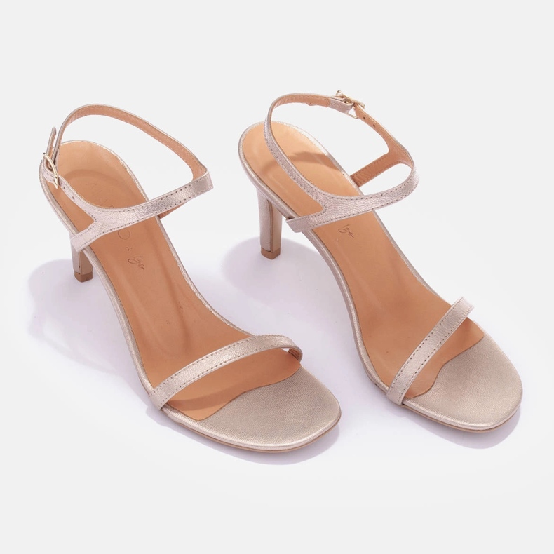 Marco Shoes Sandale na visoku petu zlatna 1