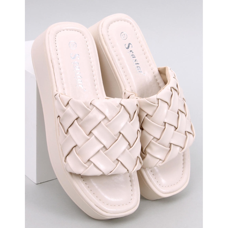 BM Inaba bež sandale na klin 1