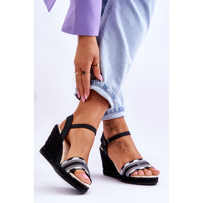 Udobne ženske sandale na wedges Big Star LL274877 crne crno 2