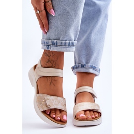 PE1 Ženske udobne sandale s čičak cipelama bež-zlatne boje 1