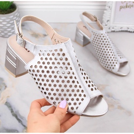 Ženske ažurne srebrne sandale na petu Jezzi MR1954A-14 srebro 1