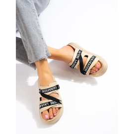 Udobne LA.FI bež papuče 1