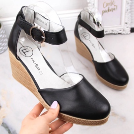 Ženske crne kožne sandale na klin Filippo DS3519 crno 1