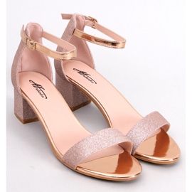 Costello sandale na petu boje šampanjca zlatni 1