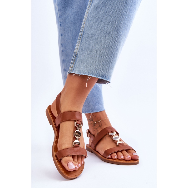Ženske ravne sandale s ukrasnim remenom Brown Berry smeđa 2