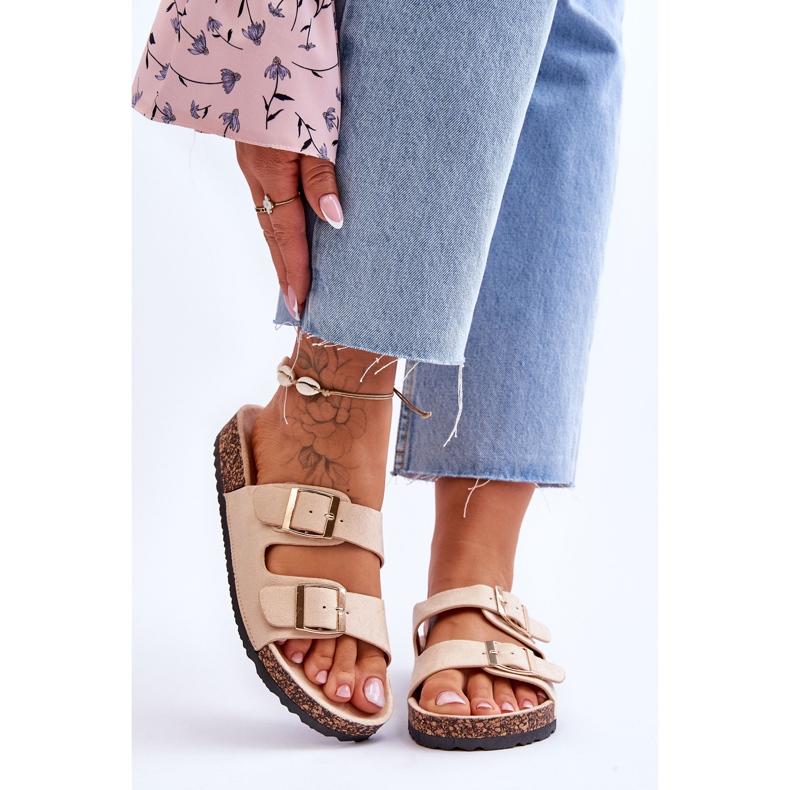 FB2 Ženske sandale na plutenoj platformi s prugama Bež Doretta 1